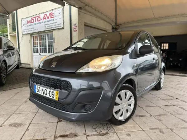 Peugeot 107 2013 - 6950 EUR, 152714 km - AUTO.MOTO.pt - 152714km - foto 2 de 21