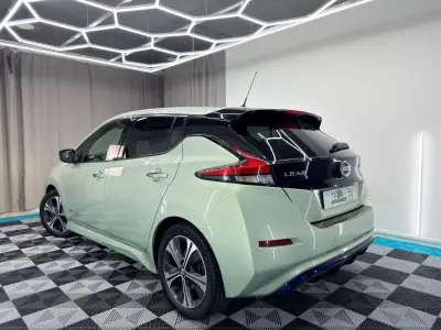 Nissan Leaf 2018 - 12500 EUR, 74000 km - AUTO.MOTO.pt - 74000km - foto 4 de 23