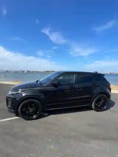 Land Rover Range Rover Evoque 2017 - 24000 EUR, 130000 km - 130000km - foto 1 de 10