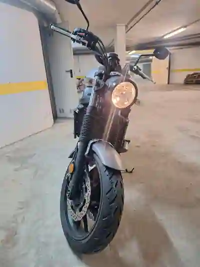 Yamaha XSR 700 2019 - 6250 EUR, 21000 km - AUTO.MOTO.pt - 21000km - foto 4 de 8