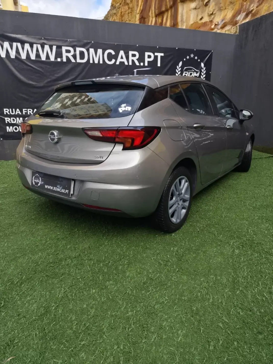 Opel Astra 2016 - 8990 EUR, 187000 km - AUTO.MOTO.pt - 187000km - foto 5 de 11