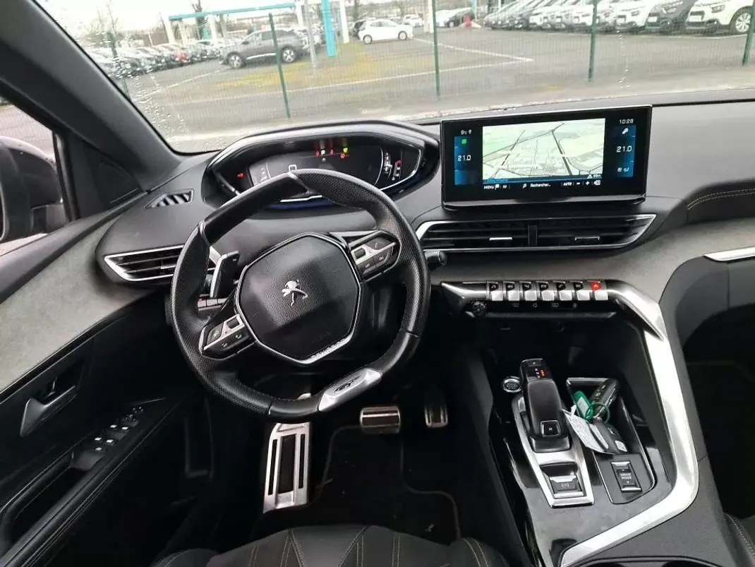 Peugeot 5008 2021 - 18450 EUR, 137129 km - AUTO.MOTO.pt - 137129km - foto 5 de 10