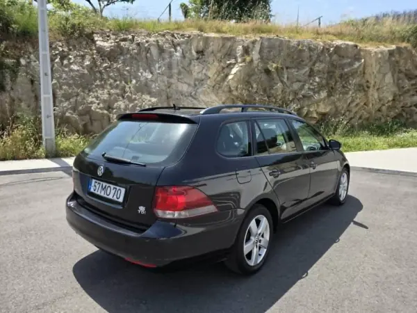 Volkswagen Golf Variant 2012 - 7900 EUR, 163000 km - AUTO.MOTO.pt - 163000km - foto 10 de 15