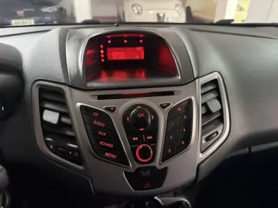 Ford Fiesta 2009 - 5500 EUR, 157000 km - 157000km - foto 23 de 30