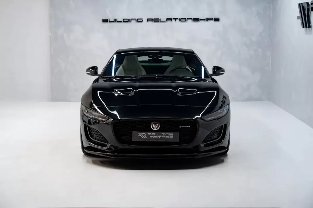 Jaguar F-Type 2021 - 55950 EUR, 38000 km - 38000km - foto 5 de 41