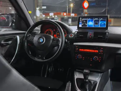 BMW 118 2011 - 13990 EUR, 220567 km - AUTO.MOTO.pt - 220567km - foto 10 de 22
