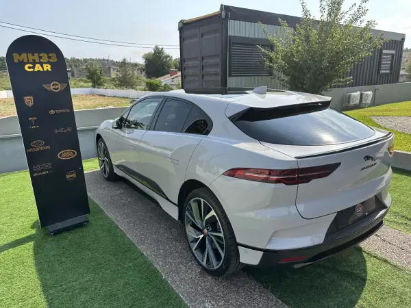 Jaguar I-Pace 2018 - 27900 EUR, 113000 km - AUTO.MOTO.pt - 113000km - foto 13 de 59
