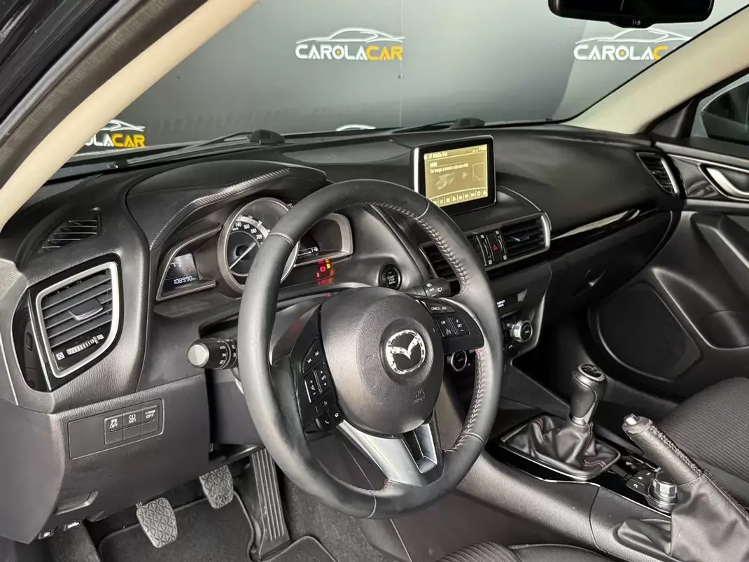 Mazda 3 2015 - 11950 EUR, 108000 km - AUTO.MOTO.pt - 108000km - foto 10 de 21