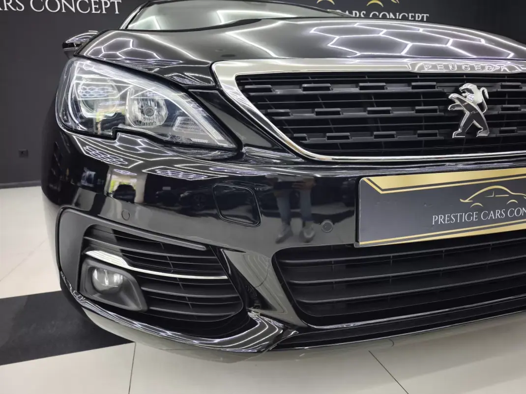 Peugeot 308 2017 - 13950 EUR, 183610 km - 183610km - foto 9 de 45