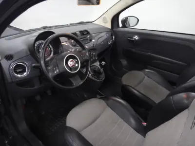 Fiat 500C 2012 - 8750 EUR, 167000 km - AUTO.MOTO.pt - 167000km - foto 11 de 17