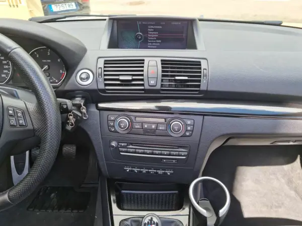BMW 123 2014 - 14900 EUR, 240000 km - AUTO.MOTO.pt - 240000km - foto 29 de 40