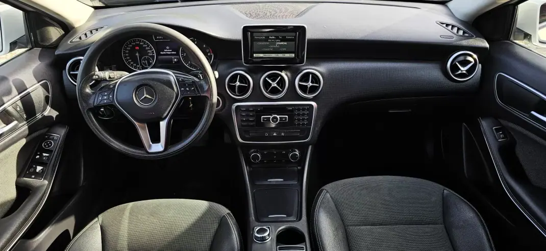 Mercedes-Benz A 160 2015 - 16500 EUR, 137000 km - AUTO.MOTO.pt - 137000km - foto 7 de 24