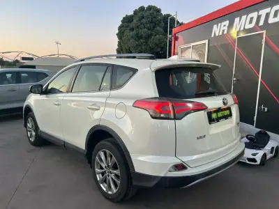 Toyota RAV4 2019 - 29990 EUR, 53500 km - AUTO.MOTO.pt - 53500km - foto 5 de 16