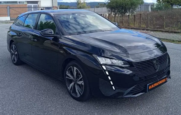 Peugeot 308 SW 1.6 Hybrid Active Pack e-EAT8 2022 Híbrido Plug-In