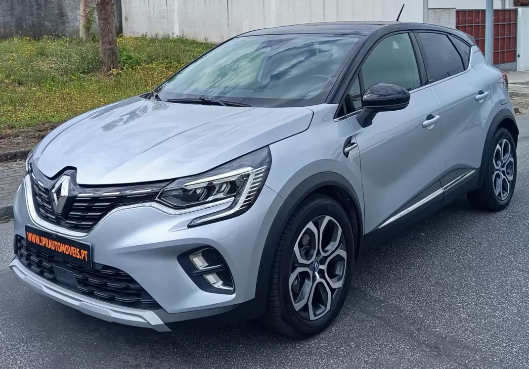 Renault Captur 2021 - 19490 EUR, 73113 km - AUTO.MOTO.pt - 73113km - foto 1 de 20