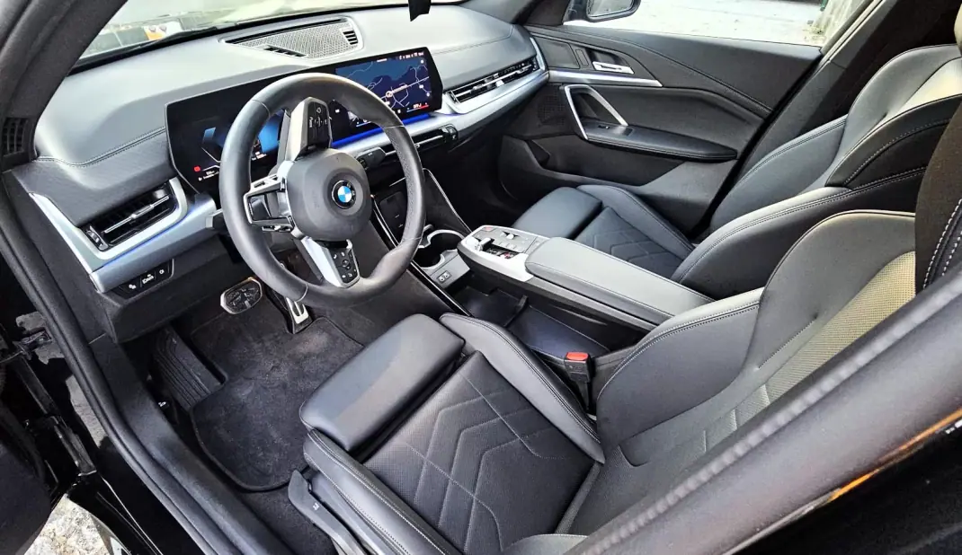 BMW X2 2025 - 46500 EUR, 50000 km - 50000km - foto 18 de 35