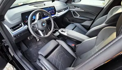 BMW X2 2025 - 46500 EUR, 50000 km - 50000km - foto 18 de 35