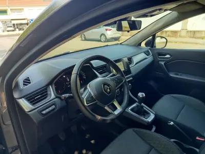Renault Captur 2023 - 15490 EUR, 89400 km - 89400km - foto 12 de 18