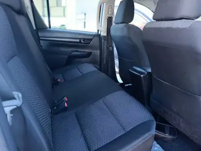 Toyota Hilux 2017 - 27900 EUR, 128583 km - AUTO.MOTO.pt - 128583km - foto 19 de 19