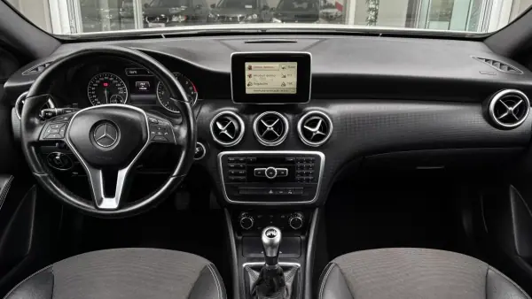 Mercedes-Benz A 180 2014 - 14650 EUR, 191121 km - AUTO.MOTO.pt - 191121km - foto 7 de 34