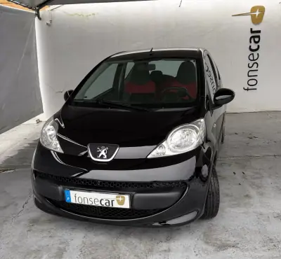 Peugeot 107 2007 - 8490 EUR, 51827 km - AUTO.MOTO.pt - 51827km - foto 2 de 14