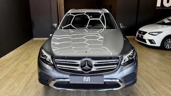 Mercedes-Benz GLC 250 2018 - 29990 EUR, 172000 km - 172000km - foto 2 de 56