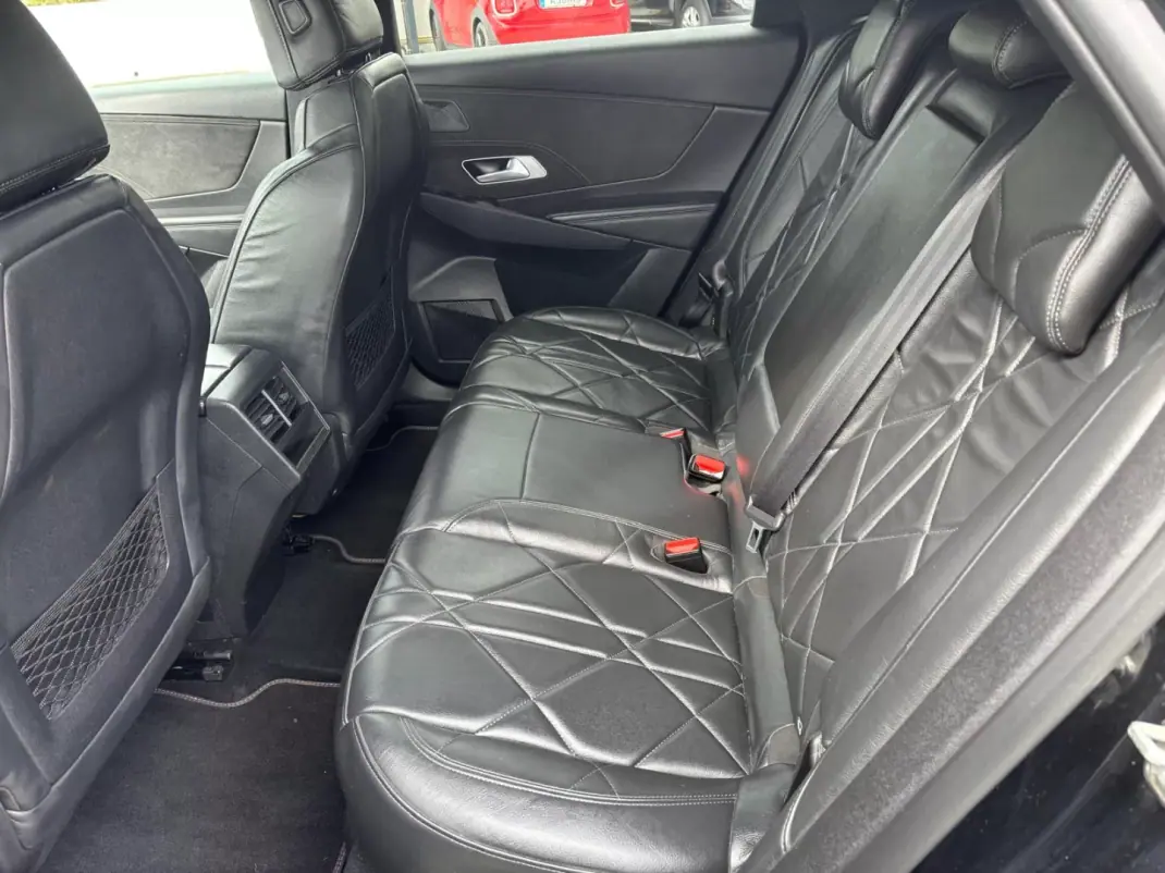 DS DS7 Crossback 2019 - 19490 EUR, 213100 km - AUTO.MOTO.pt - 213100km - foto 17 de 18