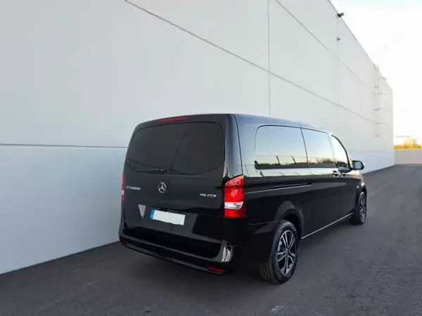 Mercedes-Benz Vito Tourer 2024 - 54990 EUR, 64000 km - AUTO.MOTO.pt - 64000km - foto 13 de 26