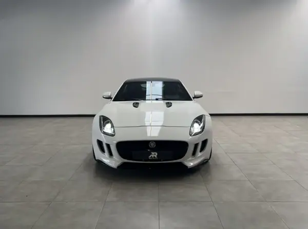 Jaguar F-Type 2017 - 47900 EUR, 54000 km - AUTO.MOTO.pt - 54000km - foto 2 de 20