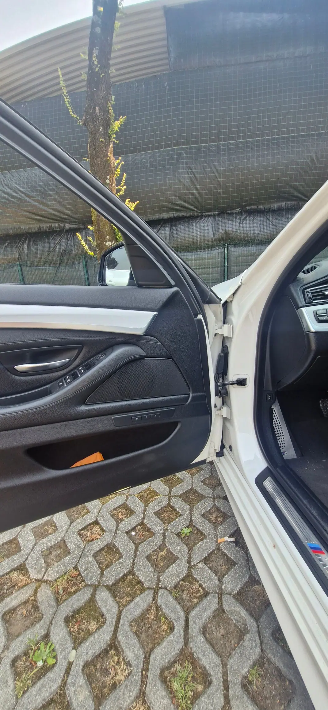 BMW 520 2016 - 18450 EUR, 224500 km - 224500km - foto 7 de 15