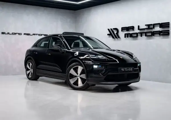 Porsche Macan STANDARD 2025 Electric — 22 000 km Porsche Macan STANDARD 2025 Electric