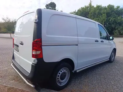 Mercedes-Benz 2020 - 20350 EUR, 114000 km - AUTO.MOTO.pt - 114000km - foto 6 de 15