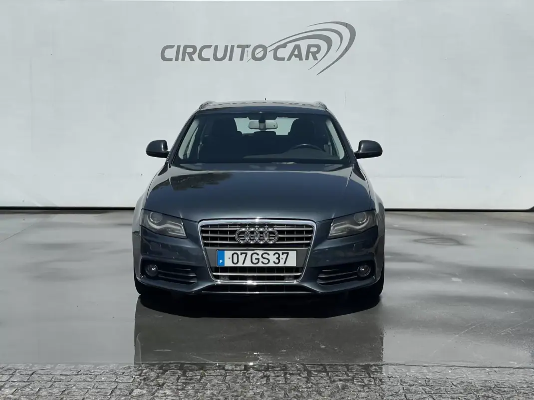 Audi A4 Avant 2008 - 7750 EUR, 311148 km - AUTO.MOTO.pt - 311148km - foto 5 de 30