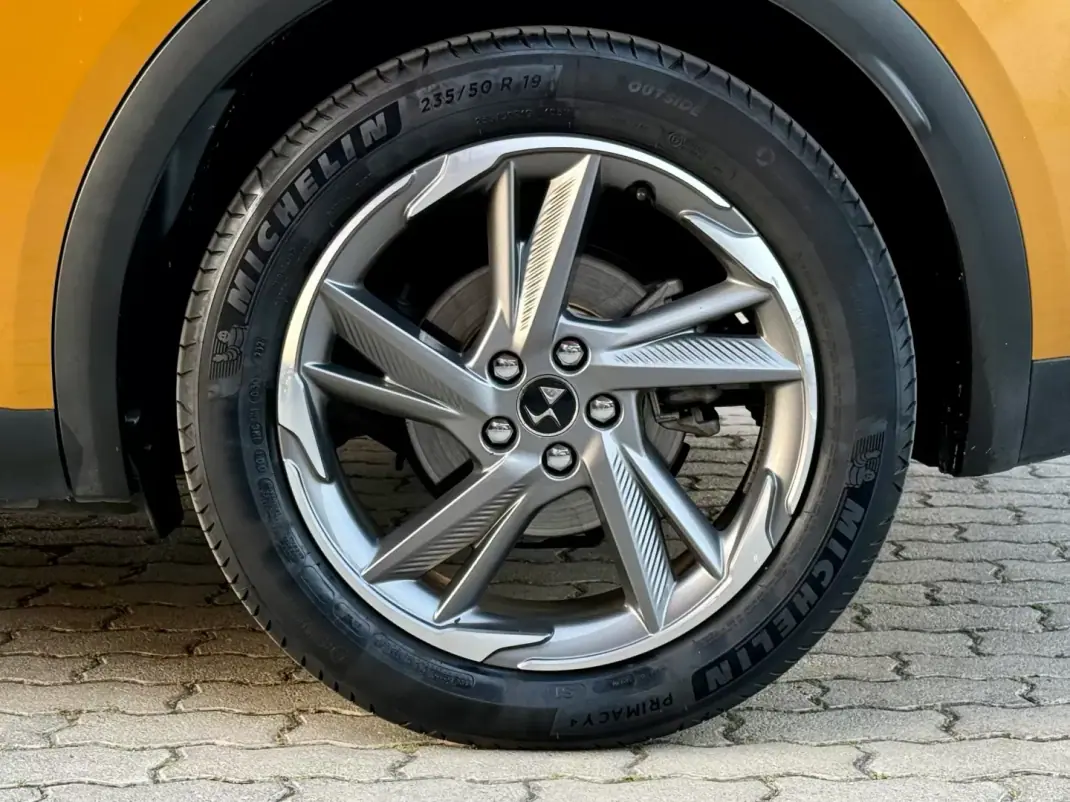 DS DS7 Crossback 2021 - 23850 EUR, 83000 km - 83000km - foto 22 de 29