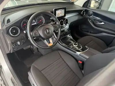 Mercedes-Benz GLC 250 2017 - 33990 EUR, 126652 km - AUTO.MOTO.pt - 126652km - foto 4 de 24