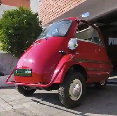 BMW Isetta 1960 - 21400 EUR, 78900 km - foto 6 de 15