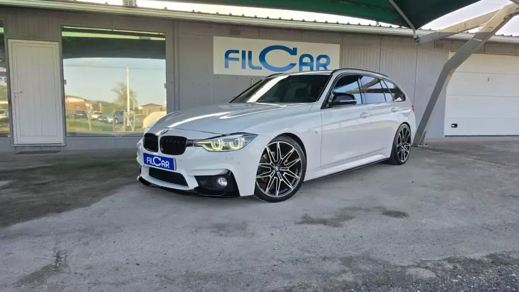 BMW 320 2015 - 17900 EUR, 321926 km - AUTO.MOTO.pt - 321926km - foto 2 de 23