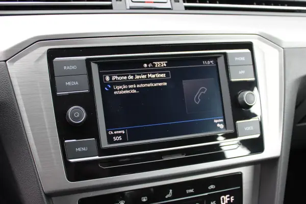 Volkswagen Passat 2021 - 21900 EUR, 22076 km - AUTO.MOTO.pt - 22076km - foto 21 de 44
