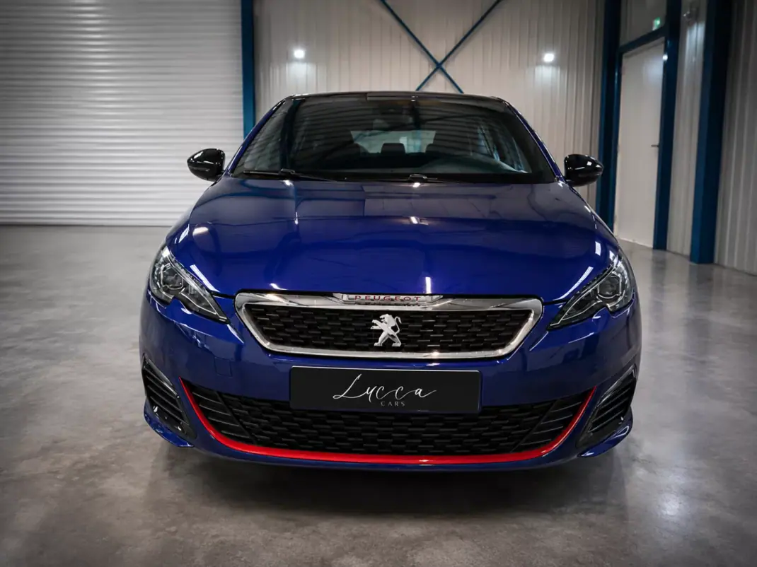 Peugeot 308 2016 - 18990 EUR, 146739 km - 146739km - foto 2 de 16