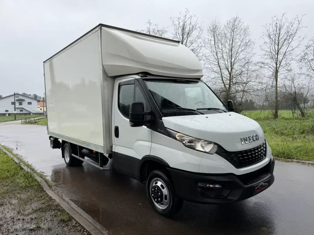 Iveco DAILY 35-140 CONTENTOR E PLATAFORMA 2020 - 28490 EUR, 91000 km - AUTO.MOTO.pt - 91000km - foto 5 de 34