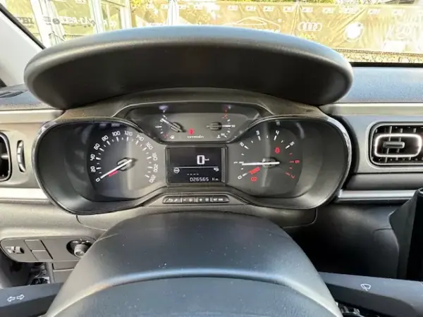 Citroën C3 2023 - 16900 EUR, 43439 km - AUTO.MOTO.pt - 43439km - foto 3 de 12