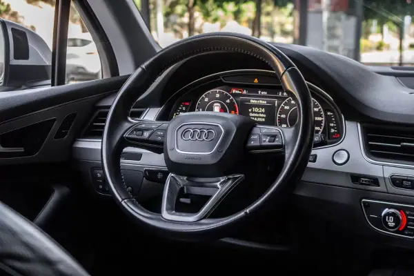 Audi Q7 2016 - 23990 EUR, 238077 km - AUTO.MOTO.pt - 238077km - foto 31 de 40