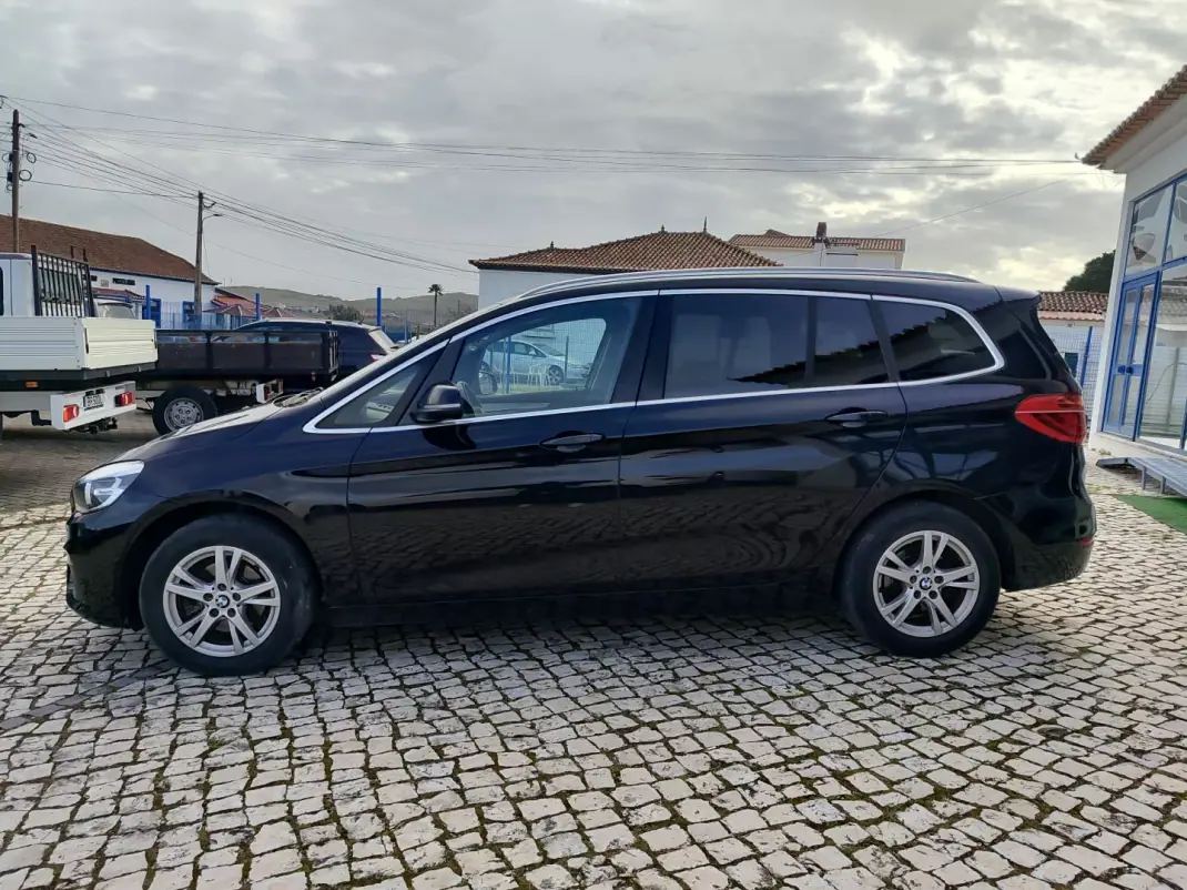 BMW 216 Gran Tourer 2018 - 18900 EUR, 103000 km - AUTO.MOTO.pt - 103000km - foto 9 de 26