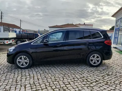 BMW 216 Gran Tourer 2018 - 18900 EUR, 103000 km - AUTO.MOTO.pt - 103000km - foto 9 de 26