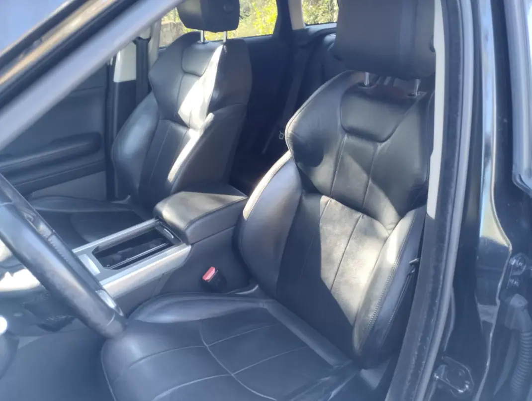 Land Rover Range Rover Evoque 2017 - 19500 EUR, 180000 km - 180000km - foto 30 de 30