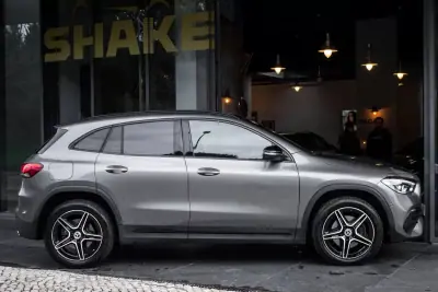 Mercedes-Benz GLA 250 2023 - 38790 EUR, 69317 km - AUTO.MOTO.pt - 69317km - foto 5 de 48
