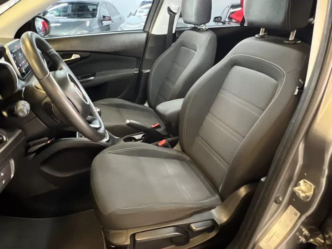 Fiat Tipo Station Wagon 2017 - 9490 EUR, 120000 km - AUTO.MOTO.pt - 120000km - foto 14 de 30