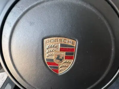 Porsche Panamera 2015 - 39900 EUR, 124815 km - AUTO.MOTO.pt - 124815km - foto 20 de 41