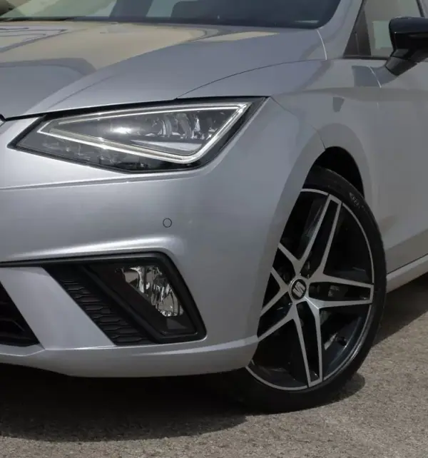 SEAT Ibiza 2021 - 14890 EUR, 87000 km - AUTO.MOTO.pt - 87000km - foto 8 de 33