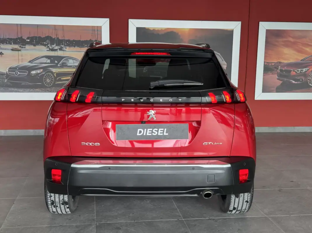 Peugeot 2008 2020 - 22500 EUR, 61790 km - AUTO.MOTO.pt - 61790km - foto 10 de 21